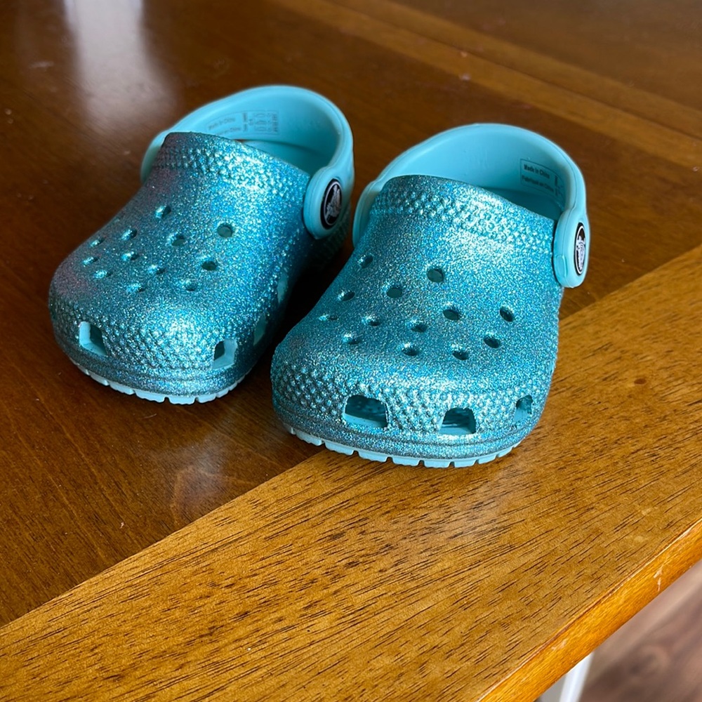 Baby Crocs- SIZE 4. Brand New, Never Worn. NWOT